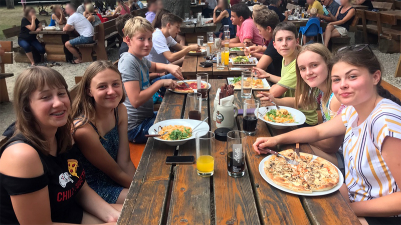 2019-07_biergarten1